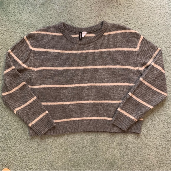H&M Divided Stripped Crop Sweater - Picture 3 of 7